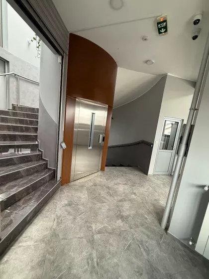 Industrijska 16A | 4zida.rs