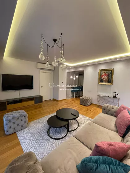 Hram Svetog Save | 4zida.rs