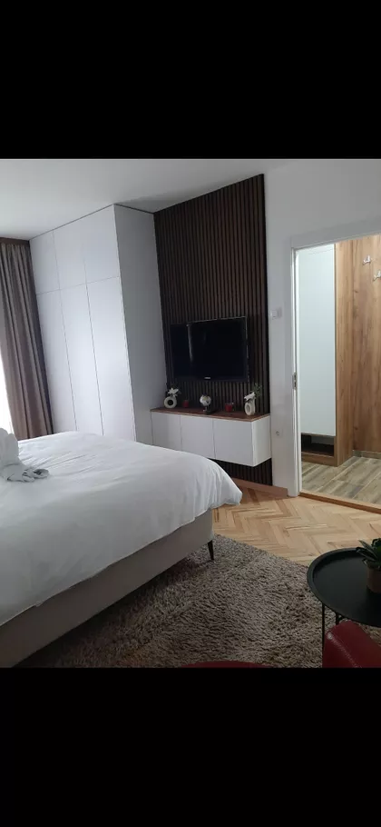 Pera Ćetkovića | 4zida.rs