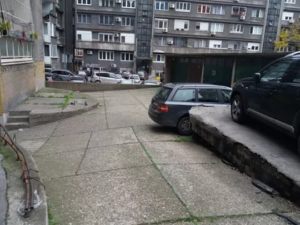 Karnegijeva 3 | 4zida.rs