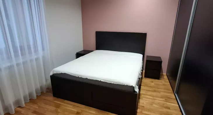 Šestosoban stan | 4zida