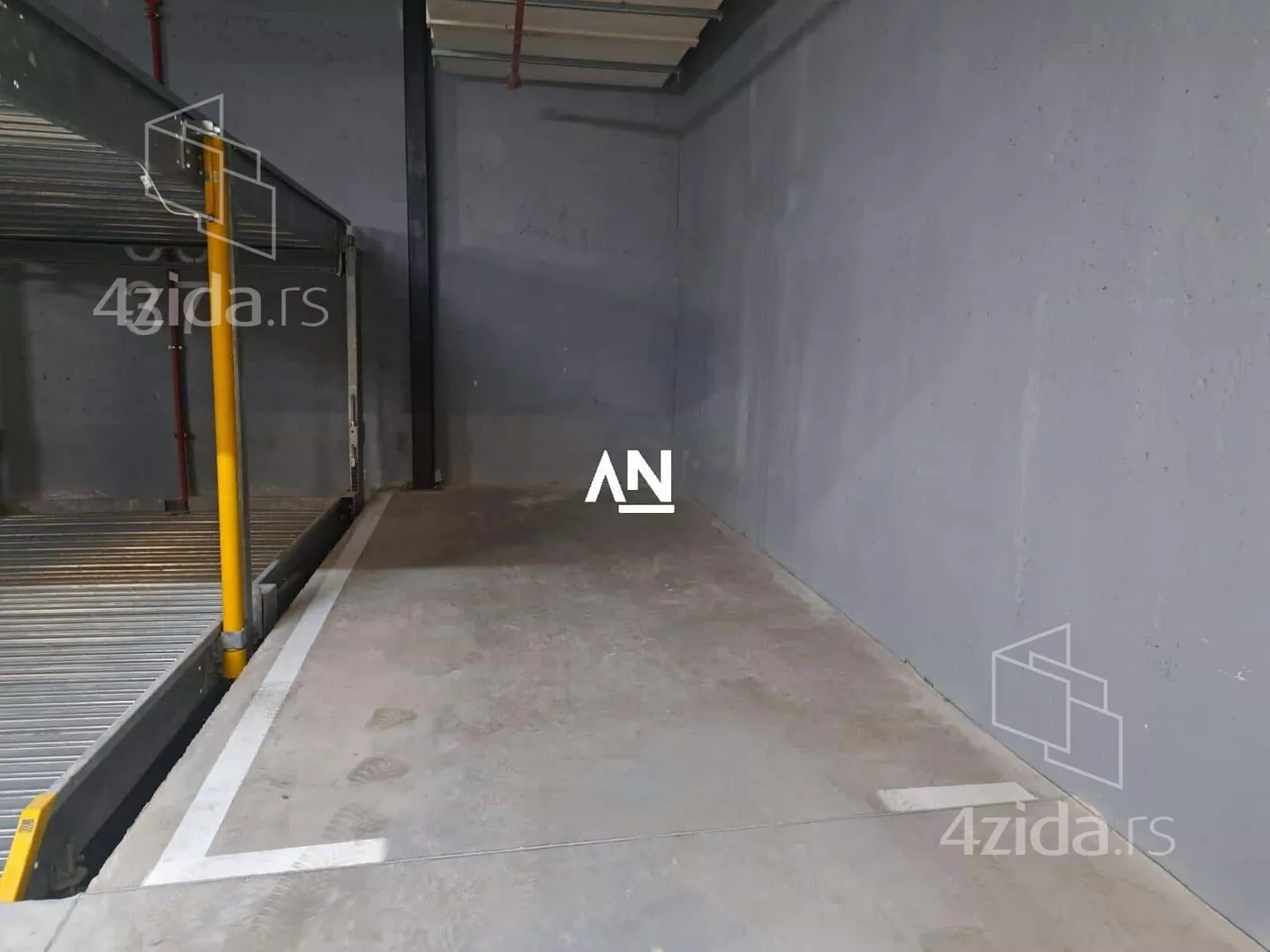Garaža | 4zida