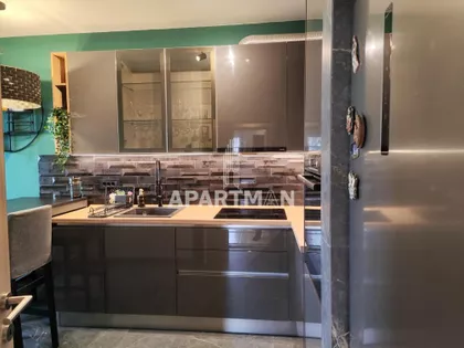 Južni Bulevar | 4zida.rs