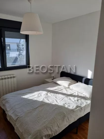 Vojvodjanska | 4zida.rs