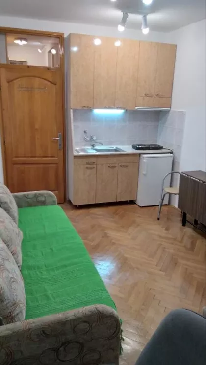 Ilije Birčanina 27 | 4zida.rs