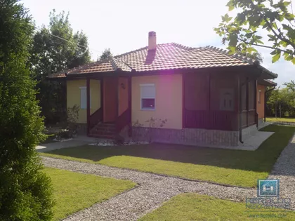 Karađorđevo Brdo | 4zida.rs