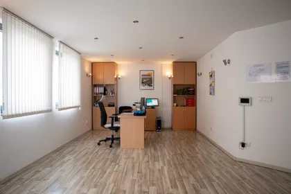 Majke Jugovića 25A | 4zida.rs