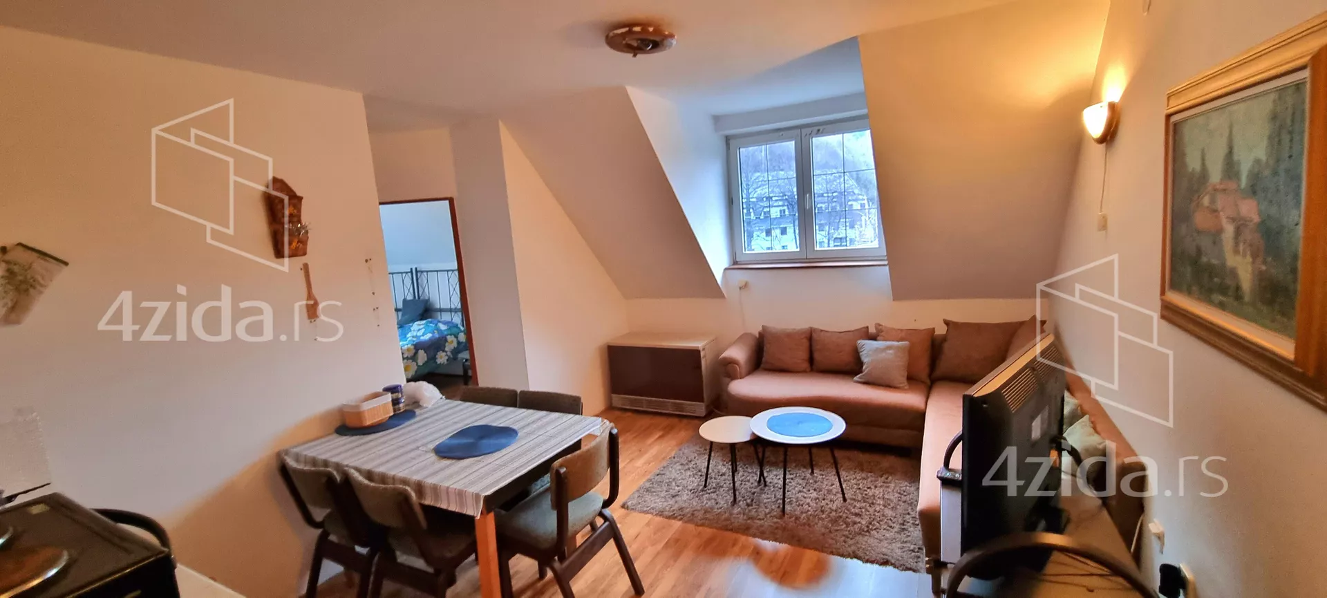 Dvoiposoban stan | 4zida