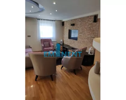 Dušana Jovanovića | 4zida.rs