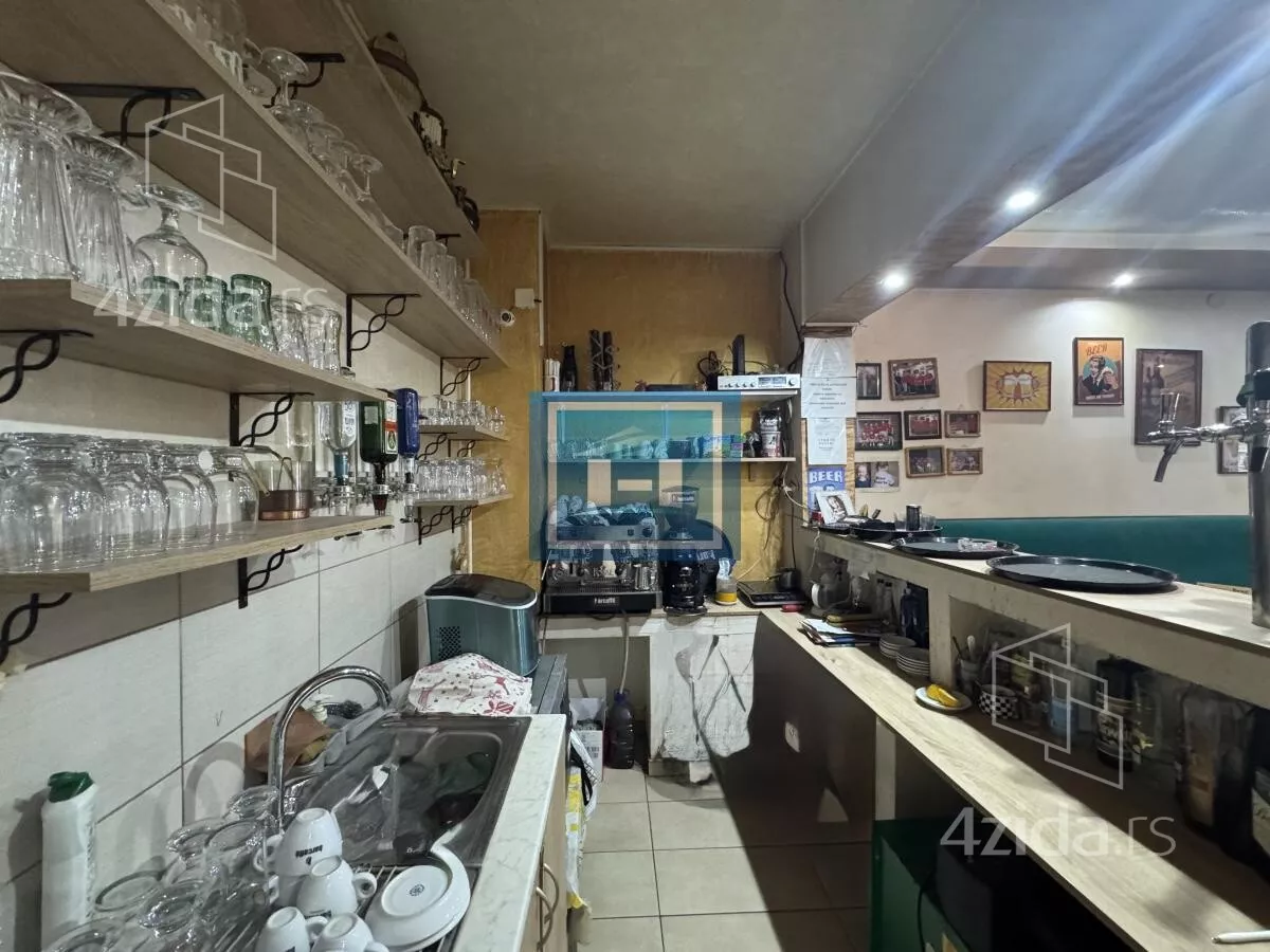 Lokal | 4zida