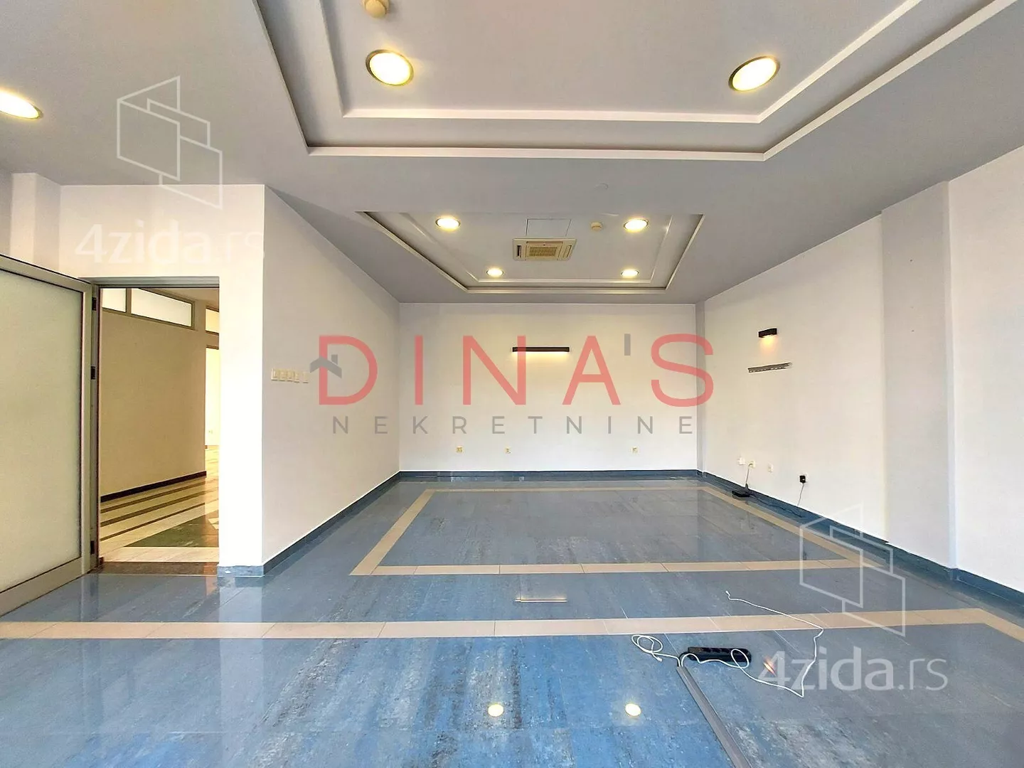 Poslovni prostor | 4zida