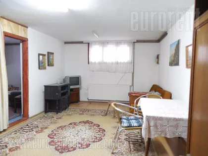 DEDINJE BELI DVOR | 4zida.rs