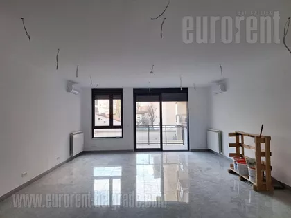 HRAM SVETOG SAVE | 4zida.rs