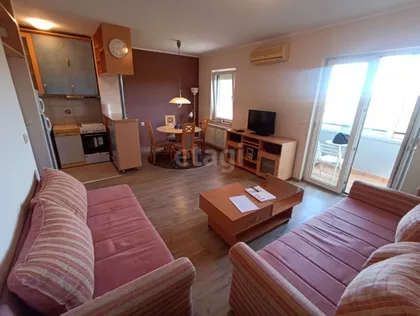 Labudovo Brdo | 4zida.rs