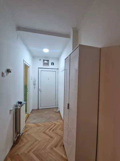 Ilariona Ruvarca | 4zida.rs