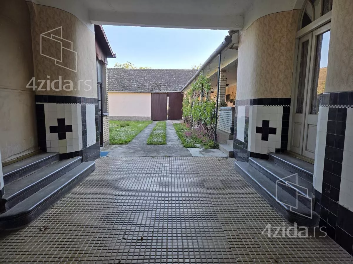 Kuća | 4zida