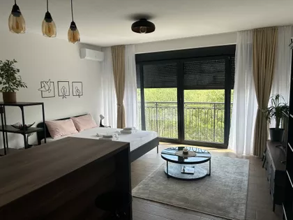 Izvorska 6 | 4zida.rs