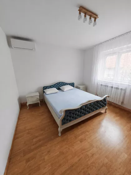 Kneza Žike Mihajlovića 4 | 4zida.rs