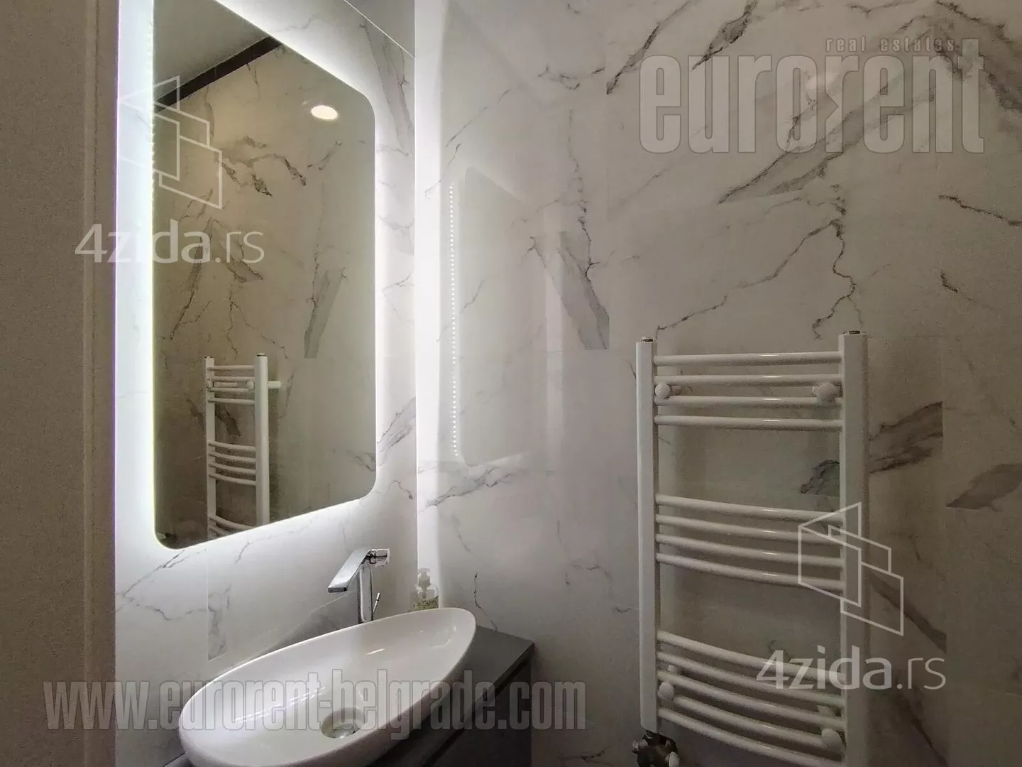 Šestosoban stan | 4zida