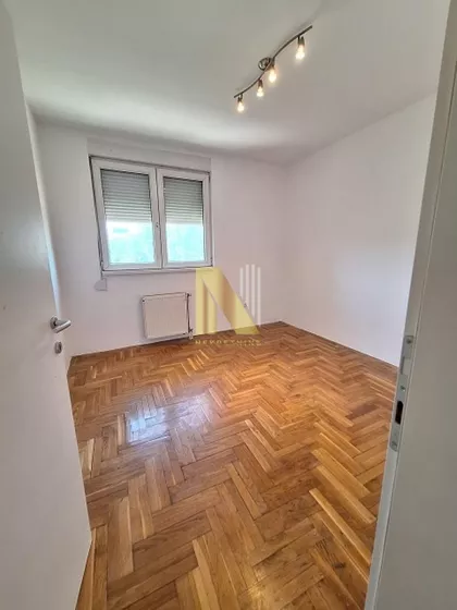 Rotkvarija | 4zida.rs