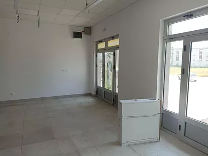 Ugrinovački put | 4zida.rs