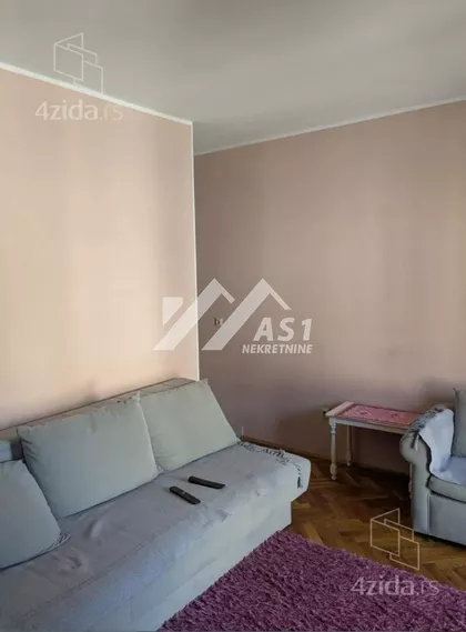 Vuka Karadžića | 4zida.rs