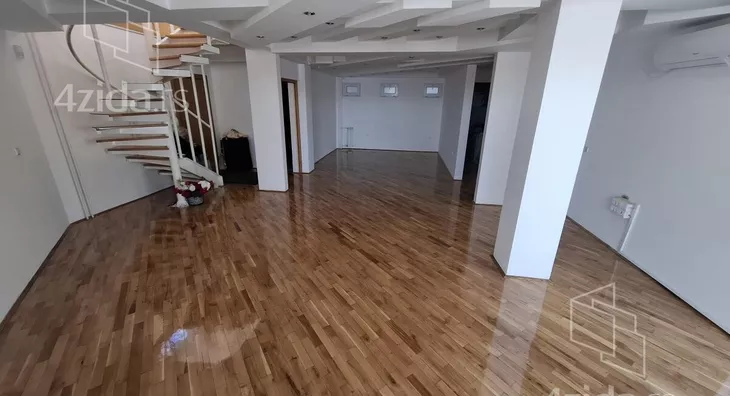 Šestosoban stan | 4zida