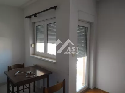 Petra Drapšina | 4zida.rs