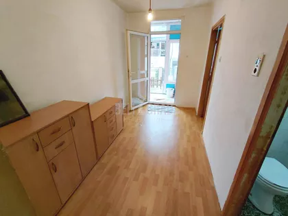 Petlovo Brdo | 4zida.rs