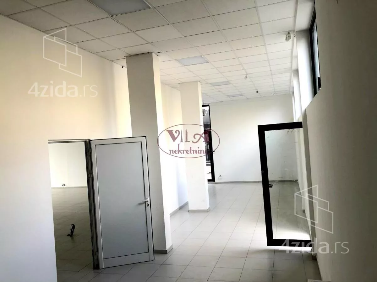 Lokal | 4zida