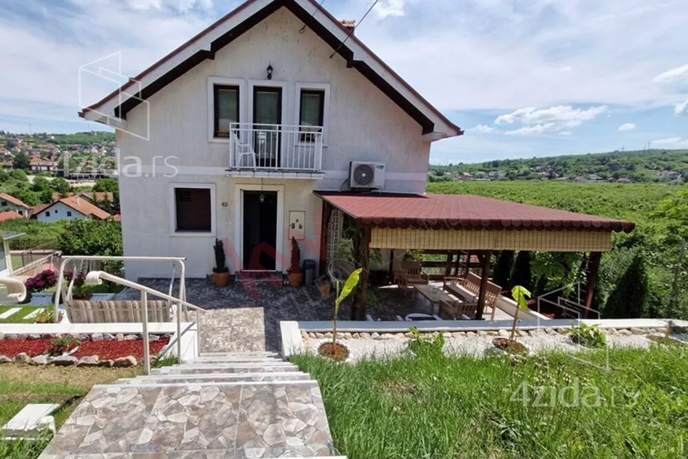 3-etažna kuća | 4zida