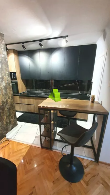 Bulevar Nemanjića | 4zida.rs