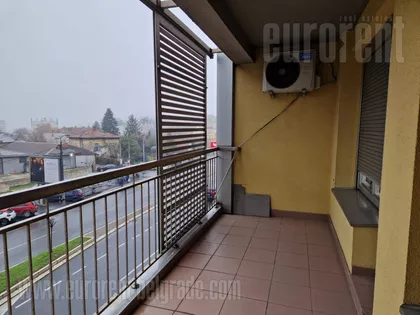 CRVENI KRST | 4zida.rs