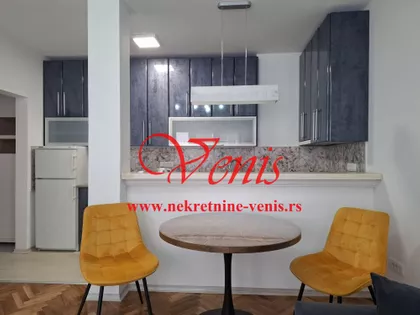 Devet Jugovića | 4zida.rs