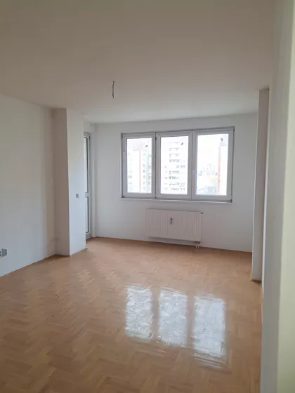 Branka Krsmanovića 12 | 4zida.rs