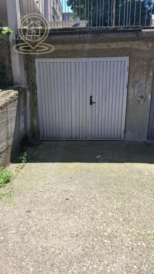 Garaža | 4zida