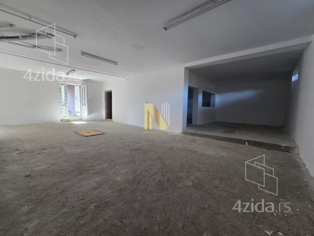 Poslovni prostor | 4zida