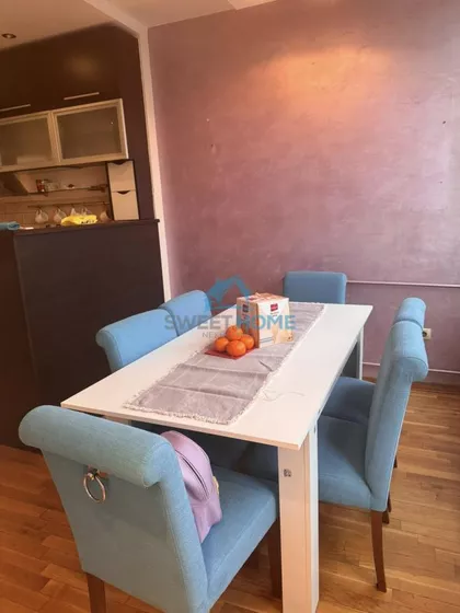 Cara Dušana | 4zida.rs