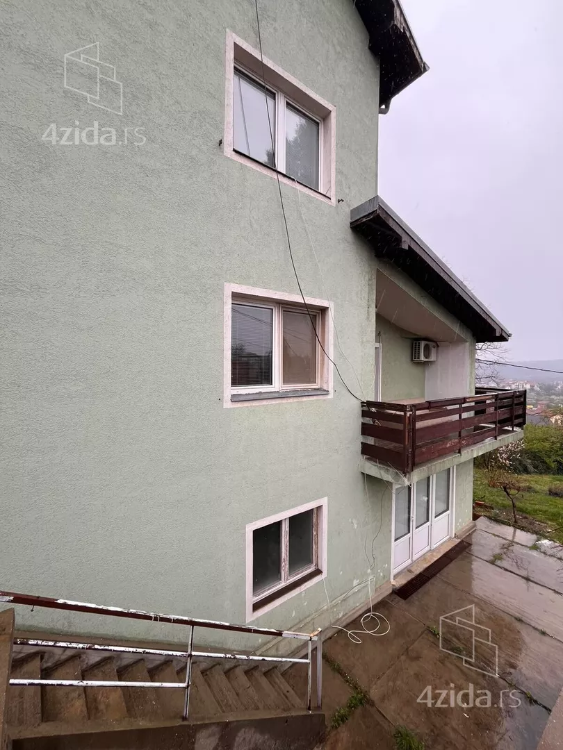 3-etažna kuća | 4zida