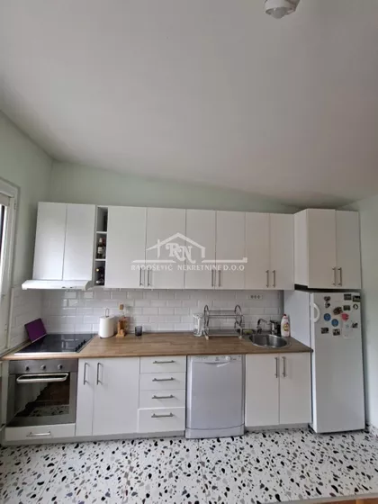 Snežane Hrepevnik | 4zida.rs