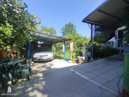 Boleč | 4zida.rs