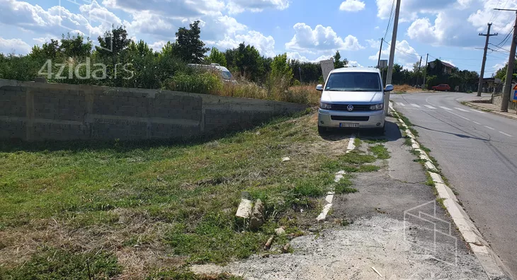 Građevinsko zemljište | 4zida