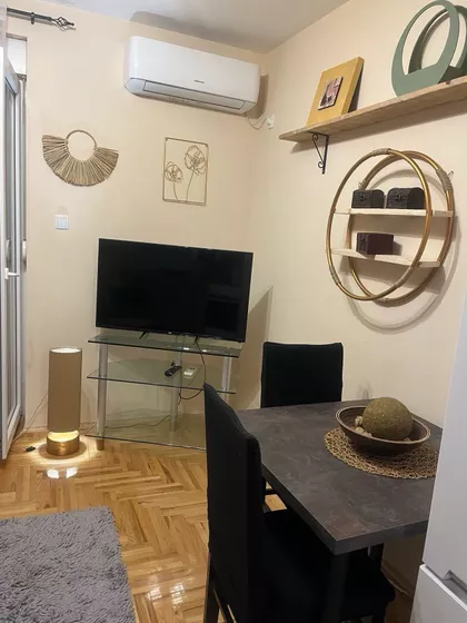 Sonje Marinković 70 | 4zida.rs