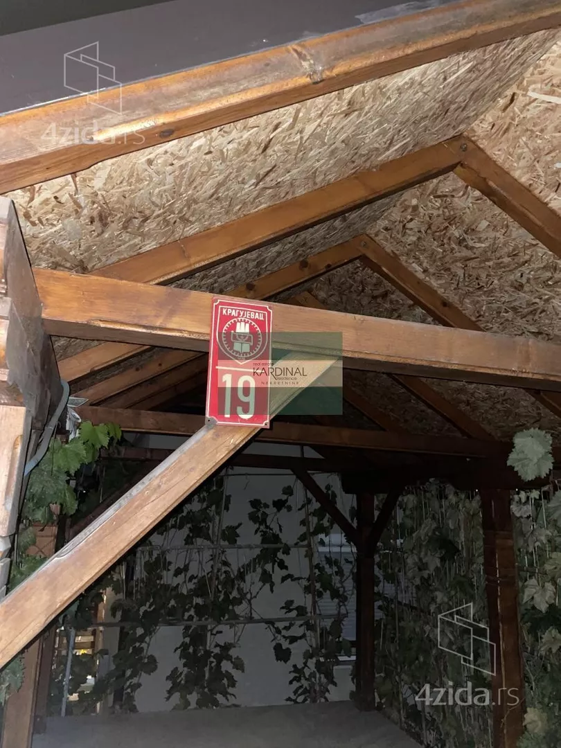 Kuća | 4zida