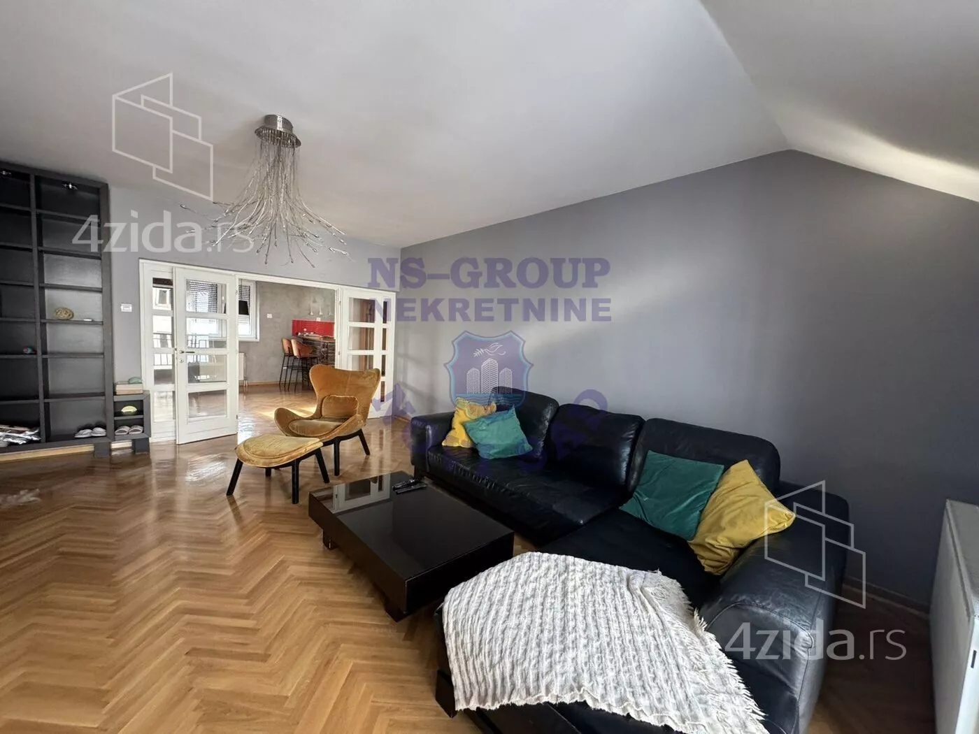 Petosoban stan | 4zida