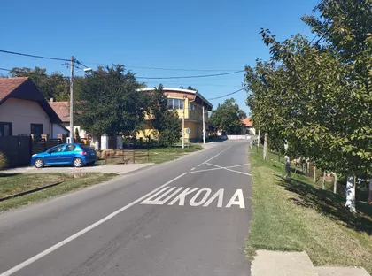Zmaj Jovina 4 | 4zida.rs