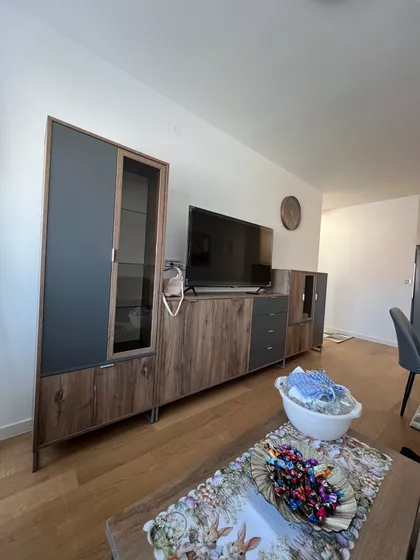 Heroja Pinkija | 4zida.rs