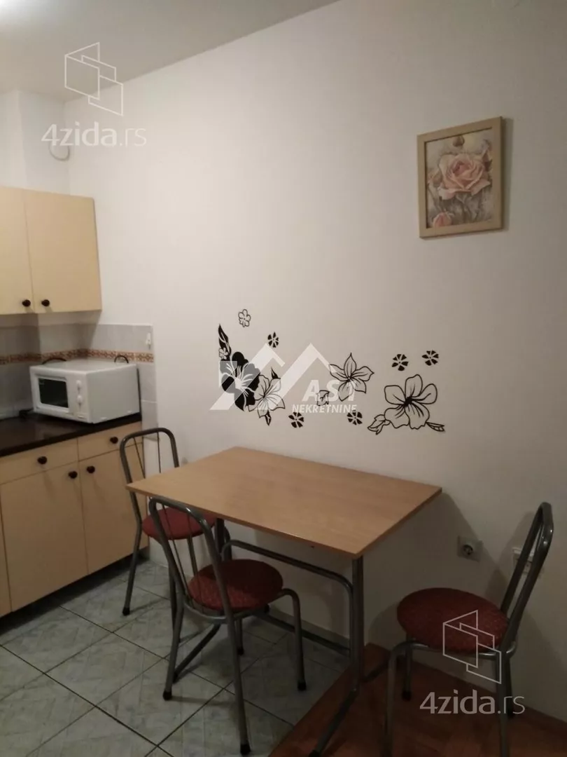 Garsonjera | 4zida