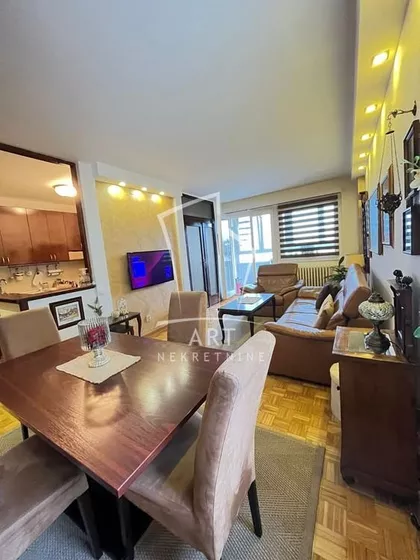 Gandijeva | 4zida.rs