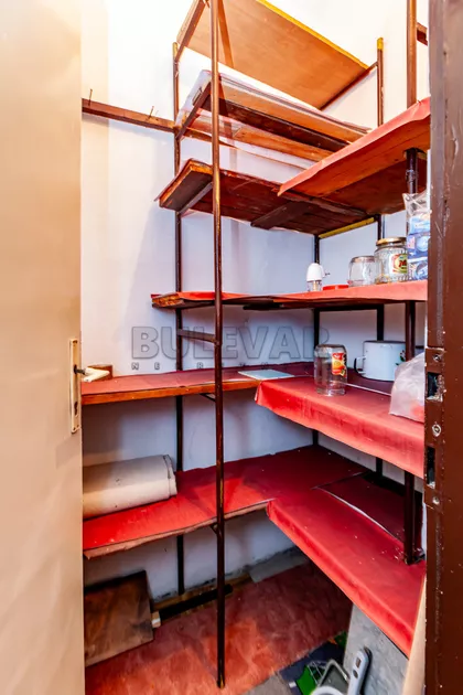 Jovana Skerlića | 4zida.rs